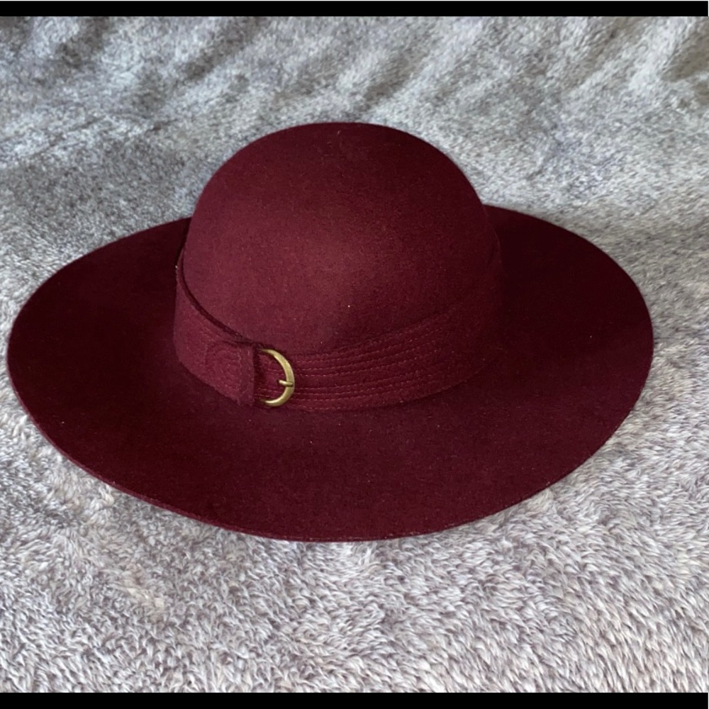 Wool Decor hat - Picture 2 of 3